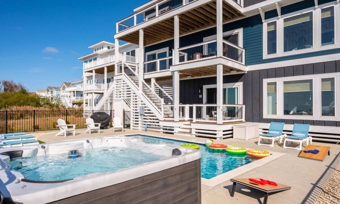 Currituck County House | Luxury Retreat: Water Front with Private Pool, Hot Tub & Dock