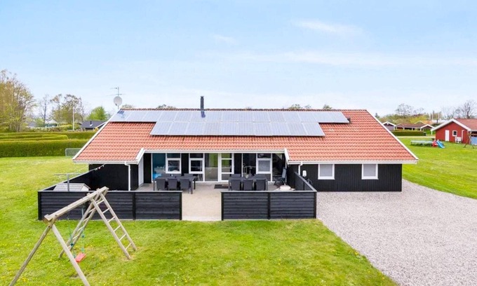 Nordborg House | Luxury Retreat with Pool - By Traum Ferienwohnungen