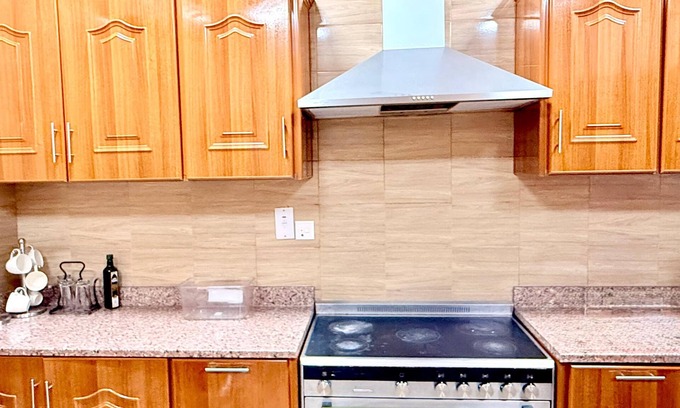 Dubai Villa | Luxury Rizq Villa Dorm