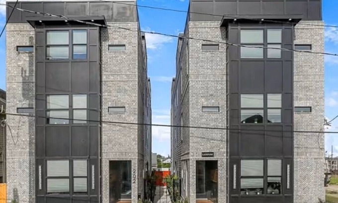 Faubourg Lafayette Villa | Luxury Rooftop Villa mins from French Quarter and Superdome