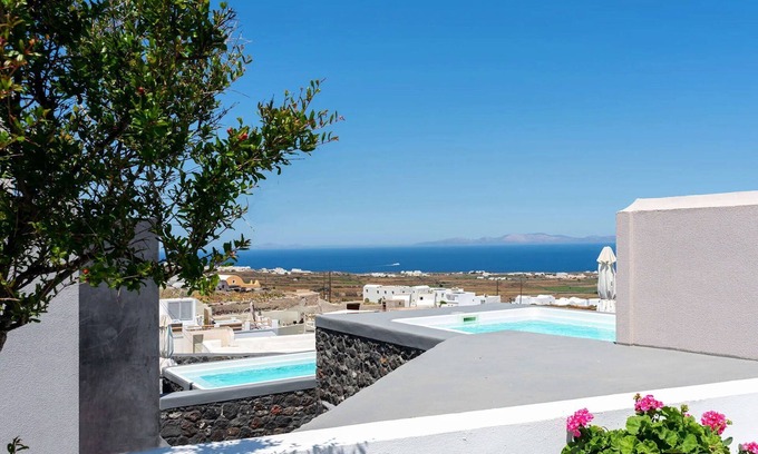 Finikia Villa | Luxury Santorini Villa | Superior Villa | Private Heated Plunge Pool | Sea.