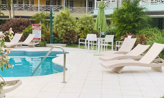 Hastings Condo | Luxury spacious condo in the heart of it all