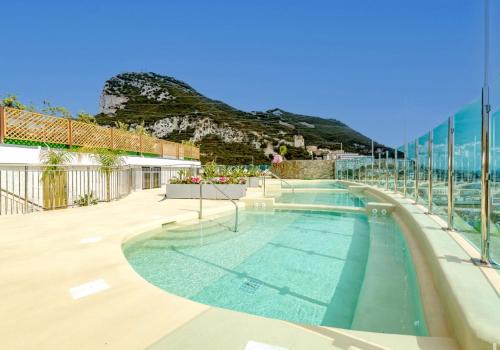 Gibraltar Apartment | Luxury stay, resort - style pools & spa - prime