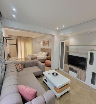 Sarande Villa | luxury studio's J&M