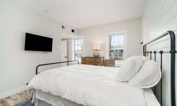 Onekama Condo | Luxury Suite #2 with Private Beach Access