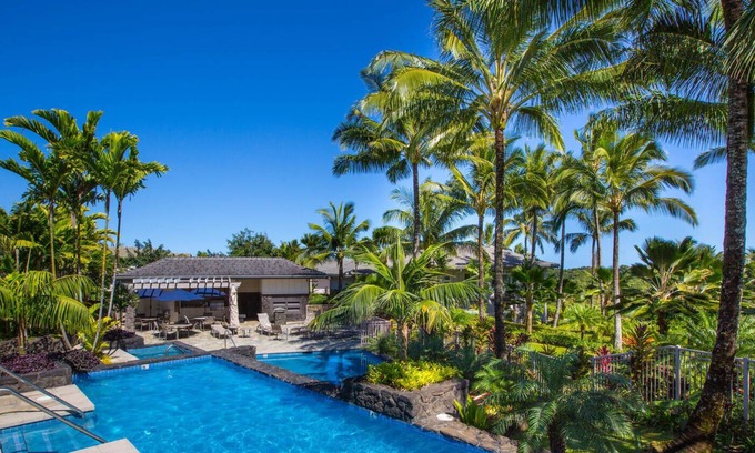 Kaiulani Condo | Luxury Townhome w/ Resort Pool/Spa, AC & Mountain Views: Kai Naia Hale