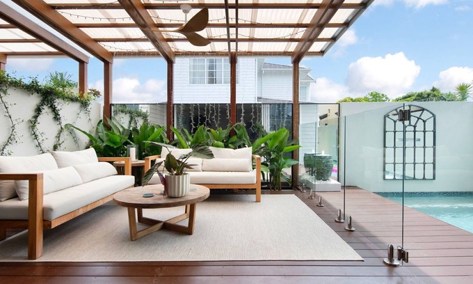 Mermaid Beach House | Luxury Tri-Level Duplex in Mermaid Beach - CoastHM