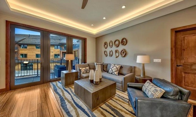 South Lake Tahoe Apartment | Luxury Two Bedroom Residence Steps From Heavenly Village Condo