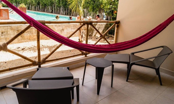 Progreso Municipality Apartment | Luxury unit by the Pool, Fiber Optic, 70m to Ocean