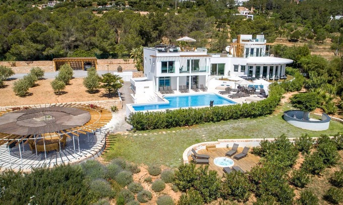 Es Cubells Villa | Luxury Villa In Es Cubells With Stunning Seaviews