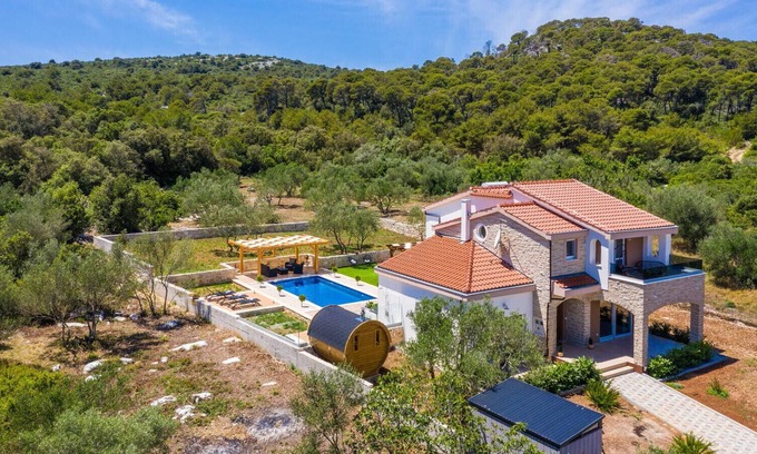 Kraj Villa | Luxury villa on the island of Pasman