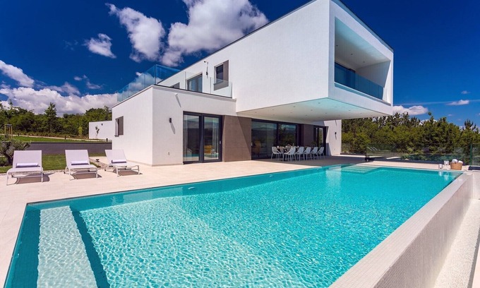 Podbablje Villa | Luxury Villa Sunrise dream with heated pool, jacuzzi, 10000sqm plot