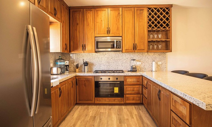 El Tezal Villa | Luxury Villa w/Jacuzzi & Pool , Breathtaking Ocean View