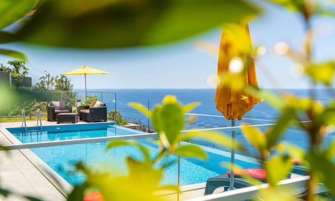 Ribeira Brava Villa | Luxury villa with infinity pool