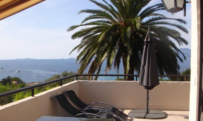 Portigliolo Villa | Luxury villa with private pool located in PORTIGLIOLO