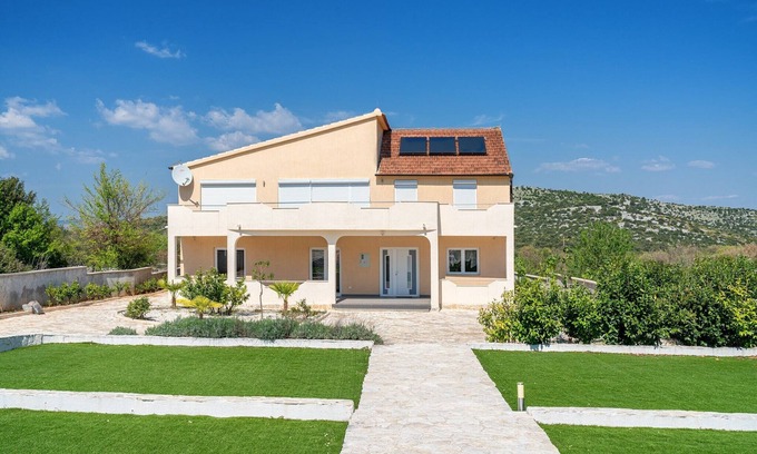 Velim Villa | Luxury Villa with Pool, Zaton