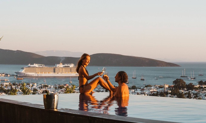 Bodrum Villa | Luxury Villa with Pool in The Centre of Bodrum