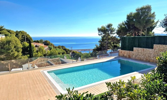 Aduanas Villa | Luxury Villa with Sea Views in Javea near the Port: Holiday Rental