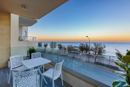 Sliema Apartment | Luxury Waterfront Stay in Prime Sliema Area