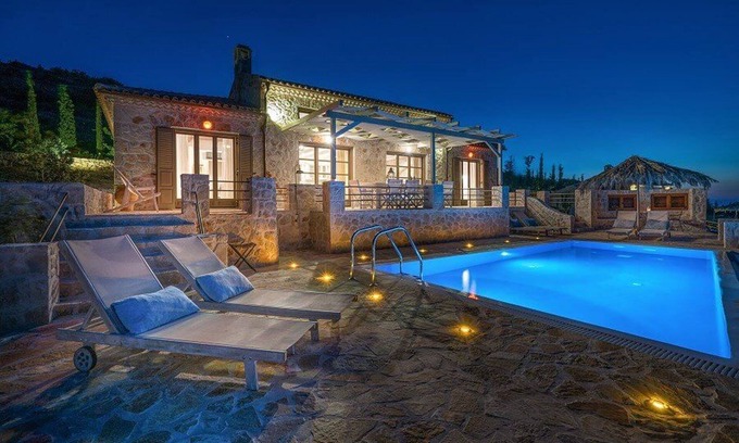 Korithi Villa | Luxury Zakynthos Villa |Moore Villa | 8 Guests - 4 Bed | Agios Nikolaos