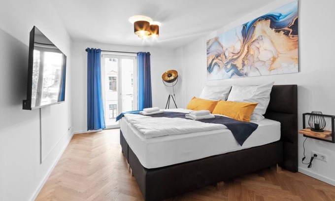 Innere Neustadt Apartment | Luxus im Zentrum für 6 Pers.! 3 Zi., Balkon, Wlan