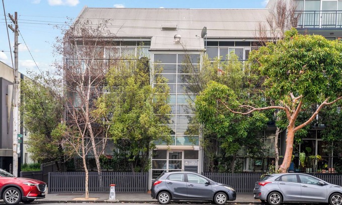 Carlton North Apartment | Lygon St: Location and Liveability + Pool & Gym