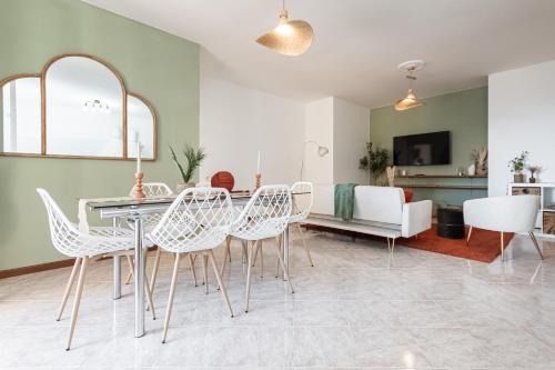Imperia Apartment | Méditerranée - 200m dal Mare, Parcheggio Privato, Idromassaggio