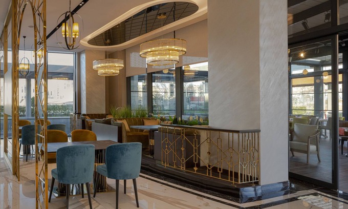 Bagcilar Hotel | Mövenpick Living Istanbul West