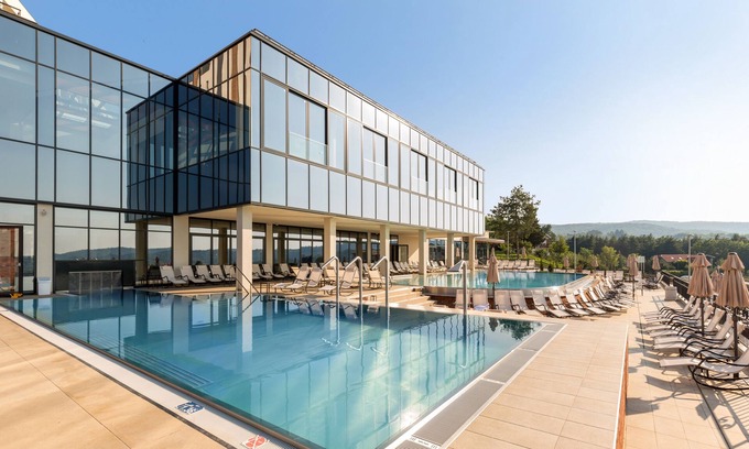 Vrdnik Hotel | Mövenpick Resort and Spa Fruske Terme