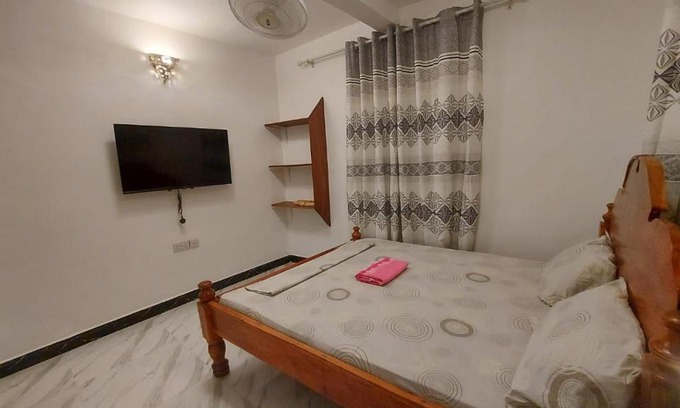 Stone Town Apartment | M.A.H house