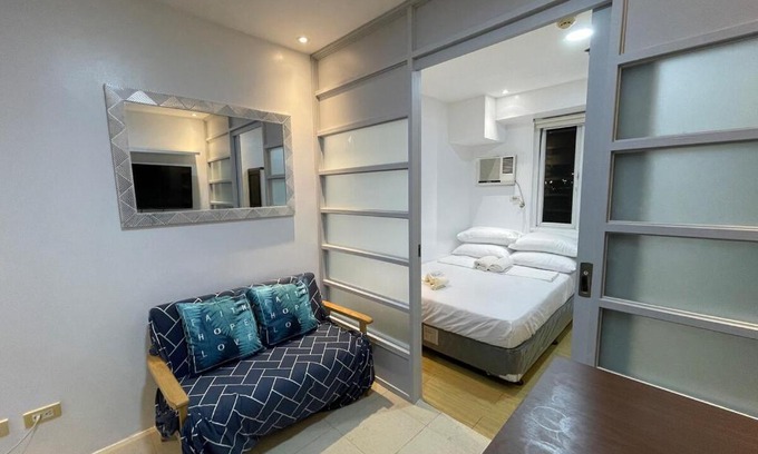 Pembo Apartment | M&M Suites Ridgewood Towers T3 BGC McKinley