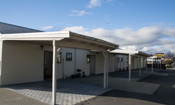 Fairlie Hotel | Mackenzie Motels