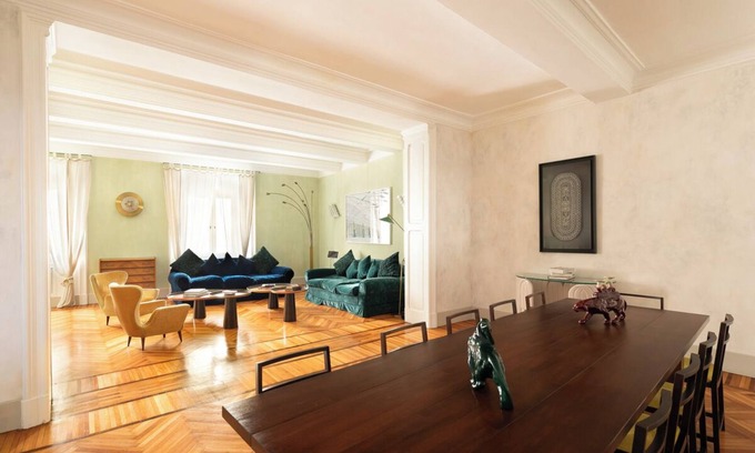 Rome City Centre Apartment | Madama House, a Burghesius home