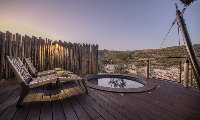 Ulundi Cabin | Madwaleni River Lodge - Babanango Game Reserve