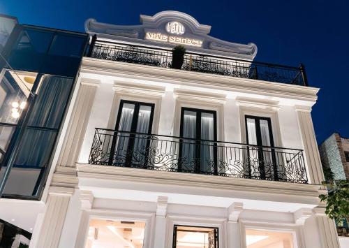 Qender Hotel | Mae Select Hotel