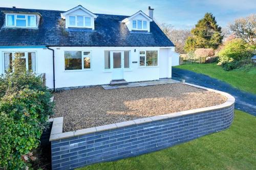 Llanbedrog House | Maes Gwyn