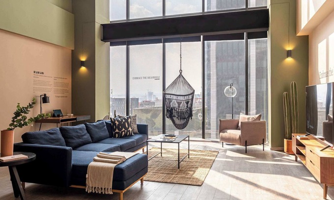 Reforma Condo | Magenta by Kukun Summ