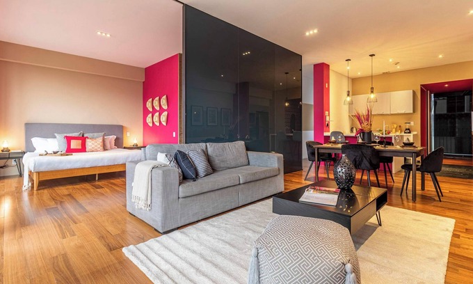 Reforma Condo | Magenta by Kukun Summ