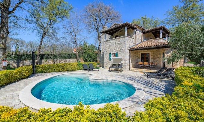 Brecevici Villa | Magic Villa Elaya with pool in Tinjan, Istria