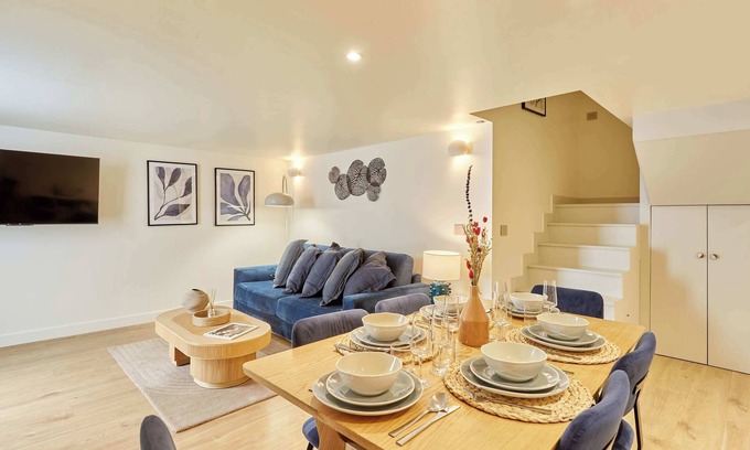 Quartier de la Roquette Apartment | Magnificent AC duplex Bastille Le Marais