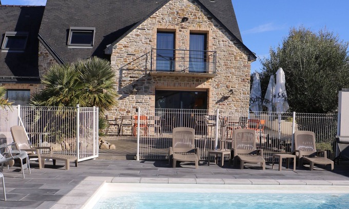 Etel Villa | MAGNIFICENT NEW VILLA CLOSE BEACH WITH HEATED SWIMMING POOL