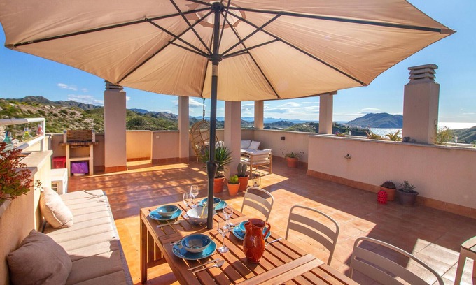 Los Geraeos Apartment | Magnificent penthouse apartment with pool and spectacular views in Aguilas on the Costa Cálida.