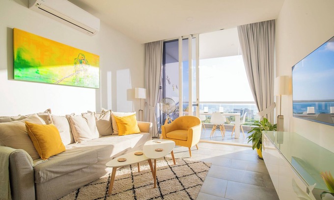 Piscadera Apartment | MAGNIFICENT VIEW, Airco, Fully Equipped, Pool, Gym and Security Gates