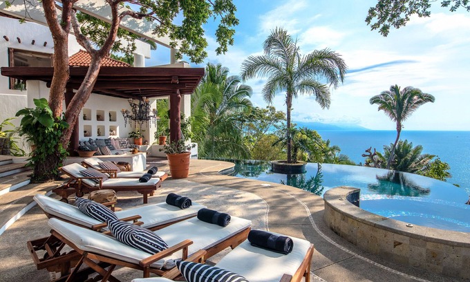 Conchas Chinas Villa | Magnificent Villa perched on hillside in prestigious residences Conchas Chinas