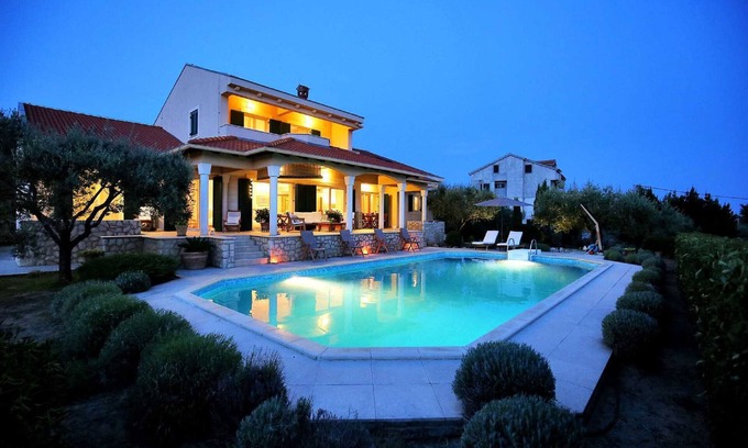 Kozino Villa | Magnificent Villa Clara with big pool