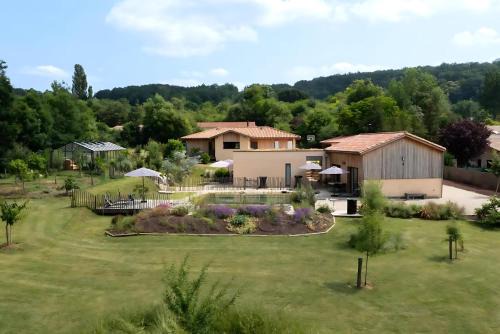Pont-du-Casse House | Magnifique gîte écologique en pleine campagne avec piscine