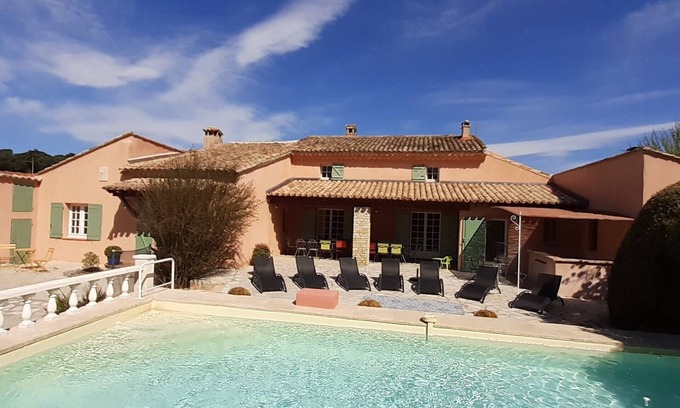Roaix Villa | Magnifique Gite de Groupes en Provence