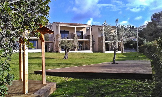 Cargese Apartment | MAINA RESIDENCE 5 MIN FROM THE BEACH BETWEEN SEA AND VILLAGE