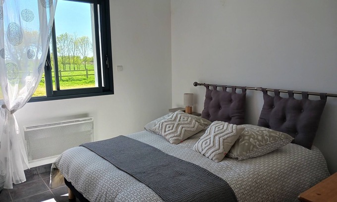 Mesanger House | Maison à la Campagne à 7km de la Loire à Vélo Près D'un Espace Loisir Baignade