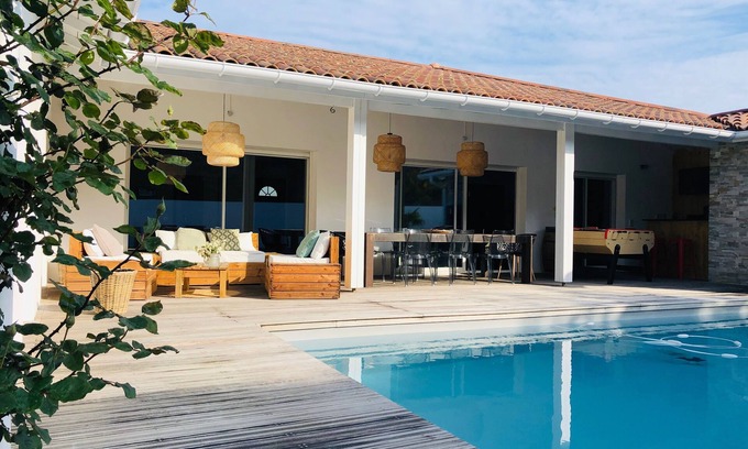 Bayonne House | Maison 170 m² Piscine Chauffée Proche des Plagesde Biarritz et des Golfs